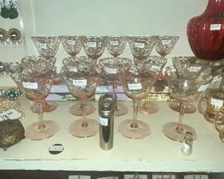 PINK STEMWARE