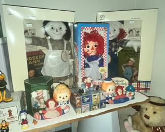 LOTS OF RAGGEDY ANN ITEMS