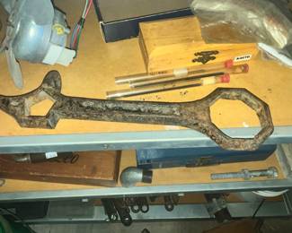 ANTIQUE WRENCH