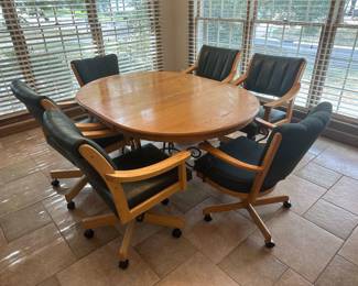 Kitchen Table and Chairs