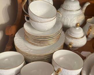 Rosenthal Sanssouci ( located in Dining Room)