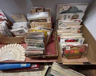 Lots of old valentines 