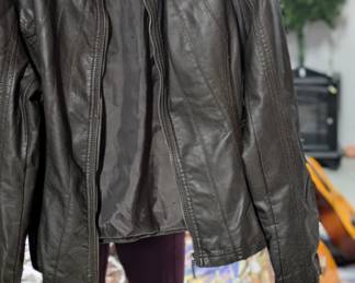 Leather Jacket - Med/Lg