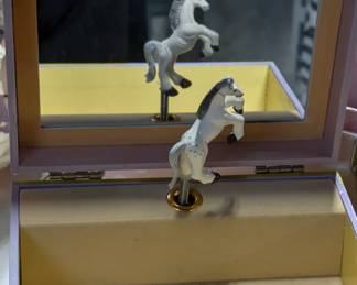 Music box- equestrian