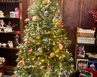 6 foot Front Gate Christmas tree