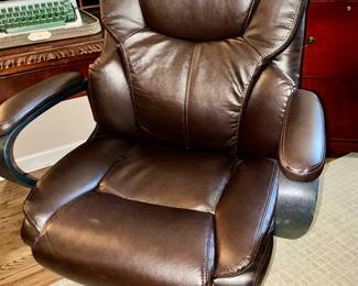Office chair 