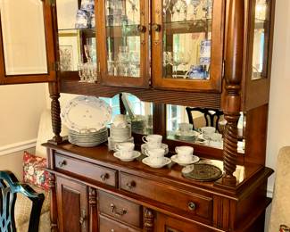 Hutch, Kitchen cabinet, Cupboard. Great Storage, Coffee bar