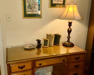 Bassett Desk, 