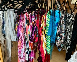 Women's Scarfs 