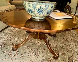 Blue and White Porcelain Bowl, Scalloped Edge Coffee Tabe 