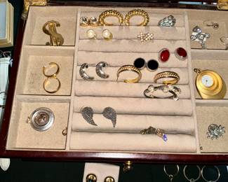 Costume, Jewelry 
