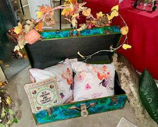 Decorator Pillows, Pillows for every season 