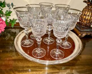 Wine glasses, Serving trays 
