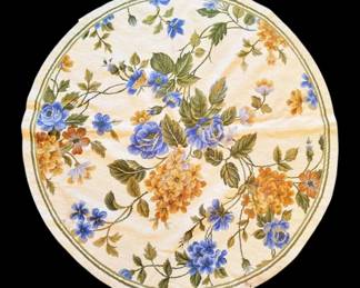 Blue Floral Handmade Rug 48 Diameter