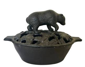 John Wright Cast Iron Bear Stove Steamer