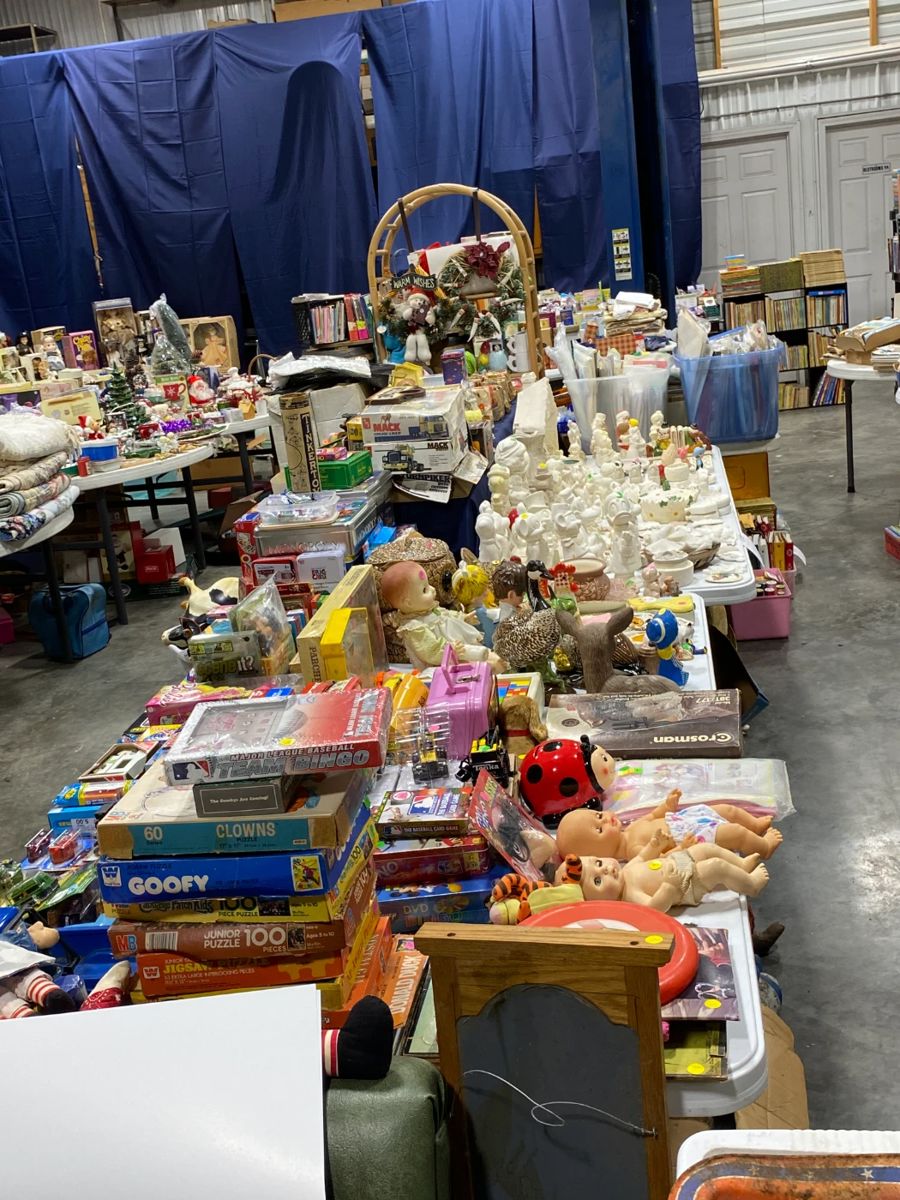 Huge Estate Sale Robert & Karen McLane of... starts on 10/10/2025