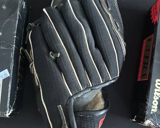 Wilson Ultra baseball glove
