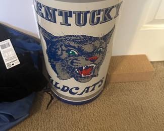 Kentucky Wildcats metal wastebasket