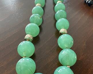 vintage bead necklace