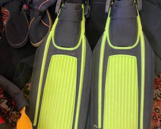 Scuba fins