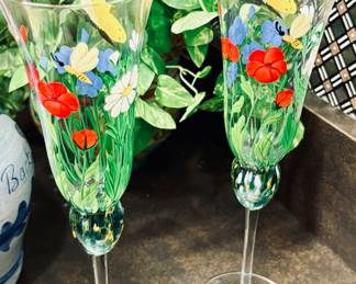 Royal Danuabe Hand Painted Blown Glass Crystal Floral and Butterfly Wine/Champagne Flute