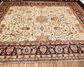 9ft. x 12ft. Capel Large Kashin Area Rug. 100% Wool Pile. Made in India. Top Condition.