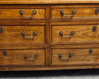 Kindel Furniture 6 Drawer Dresser.
