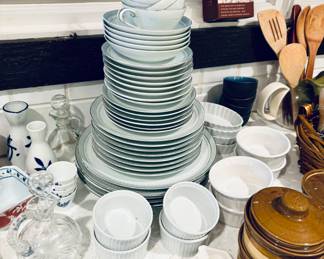 Noritake Gotham China Set. 50 Pcs.