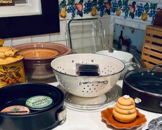 Various Cookware/Bakeware/Kitchen Ware