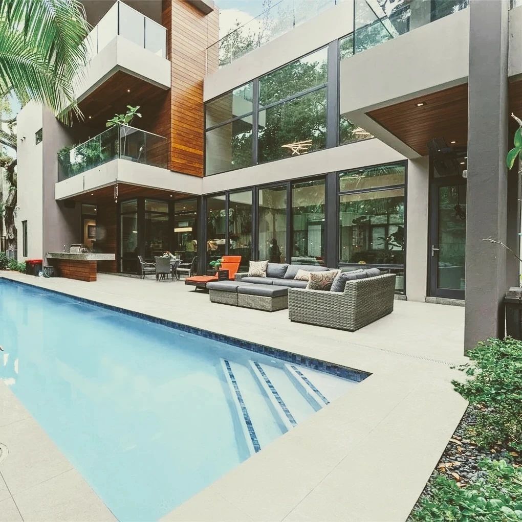 Coconut Grove Estate Sale