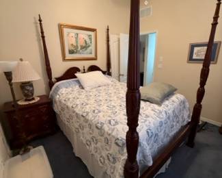 Thomasville Full Size bed,  Bedroom Set