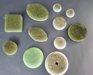 11 Vintage Flower Frogs Metal Floral Arrangers, PinStyle Kenzans, Round  Square