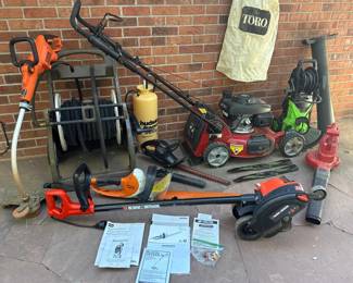 Lawn Garden Power Equipment Bundle  Toro, BlackDecker, Stihl, Honda