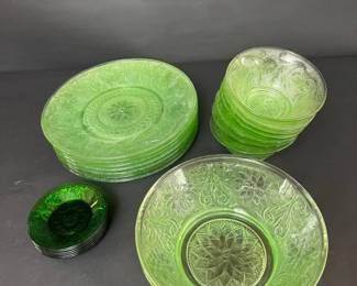 Green Depression Glass Dish Set 22Piece Collection with Plates  Bowls, Floral Pattern