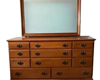 Ethan Allen by Baumritter Solid Wood Dresser with Mirror
