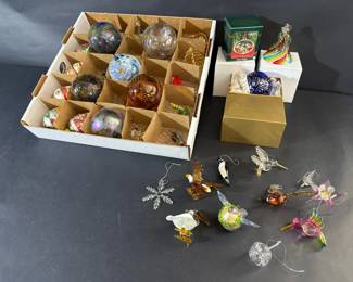 Lot of 30 Glass  Collectible Christmas Ornaments  Handblown, Lenox, Met Museum, Carlton, Vintage
