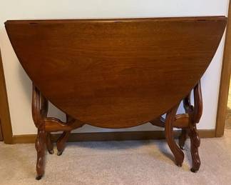 Antique DropLeaf Gateleg Table  Solid Wood with Carved Legs  Casters