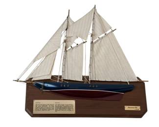 Small Sailboat Wailing Tools, Art Piece Set