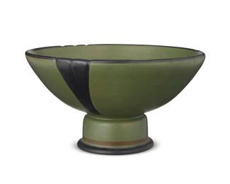 2142
A Danish art pottery bowl
Mid-20th century, P. Ipsen Enke
With impressed indistinct factory marks to underside
The footed bowl with small branch motif painted to interior
3.75" H x 6.875" Dia.
Estimate: $300 - $500