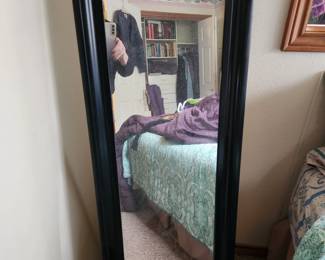 Standing Floor Mirror. 