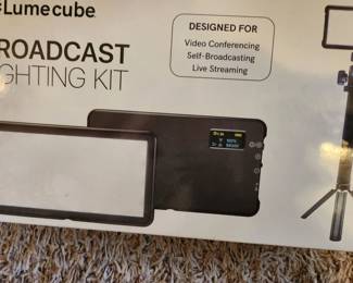 Broadcast Lighting Kit. 