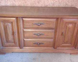 Oak Buffet / Sideboard Cabinet