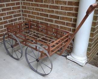 Outdoor Metal Decorative Antique Style Pull Wagon