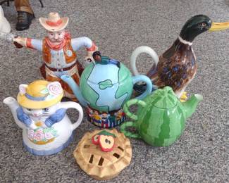 Figural Teapots
