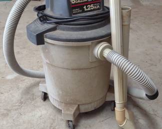 Craftsman 6 Gal Wet Dry Shop Vac 1.25 HP
