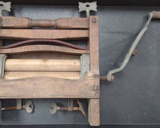 Antique Anchor Brand Clothes Ringer