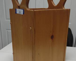 Wooden Heart Handle Magazine Rack / Storage Box