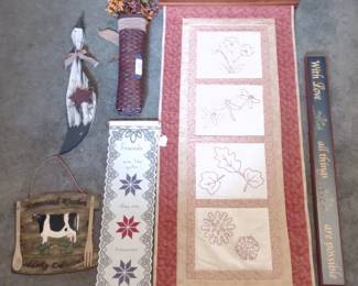 Hanging Wall & Quilt Decor