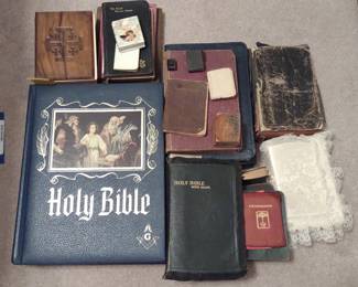 Vintage & Antique Holy Bibles