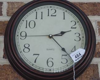 Quarts Wall Clock